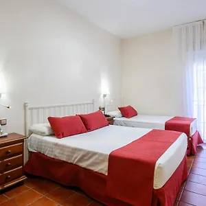 Hotel H28, Camas