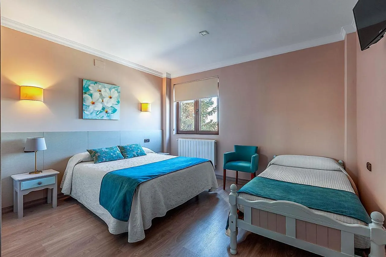 Hotel Sulayr غويخار سييرا